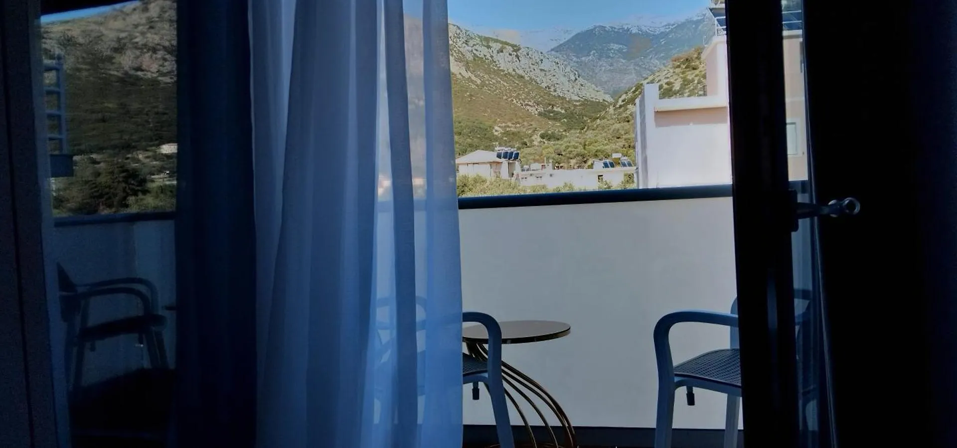 Anxhelos Hotel Himarë 3*,